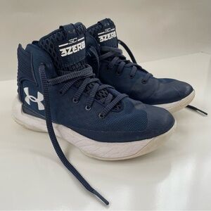 Under Armour Navy White Curry 3Zero Basketball Shoes Youth Size 3.5